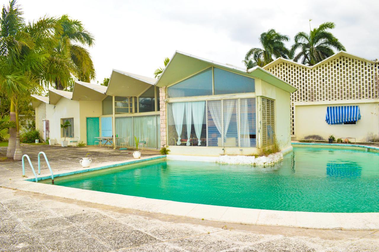 Sahara dela Mer Inn Montego Bay Exterior foto